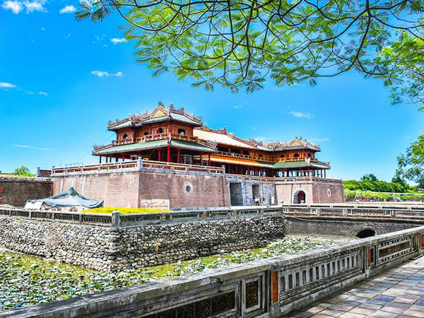 Huế - La Vang